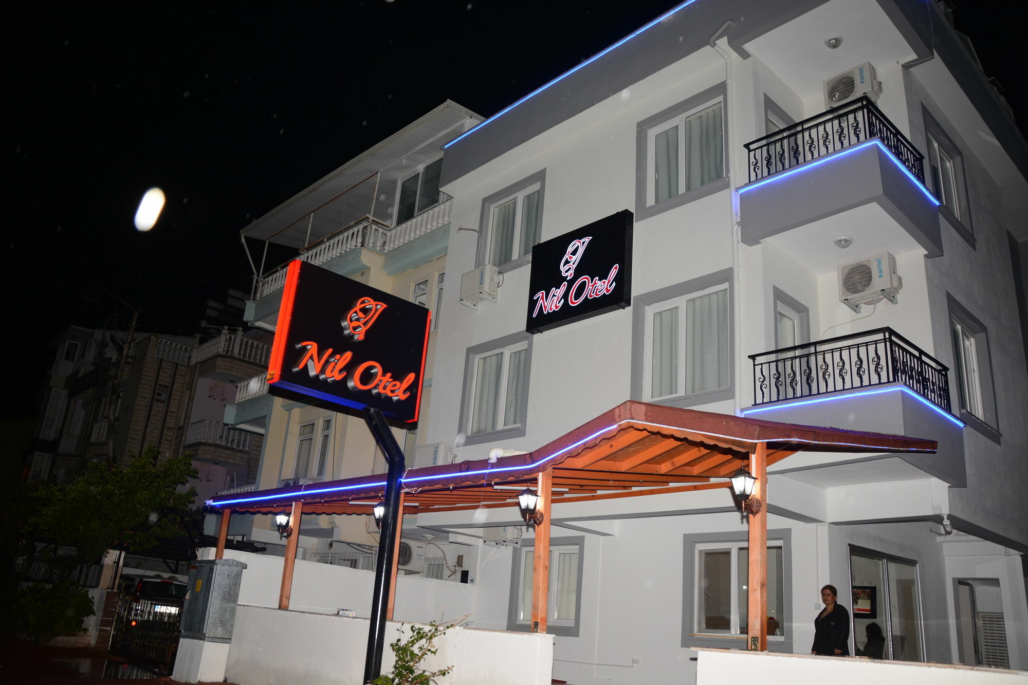 Derin Suit Otel Antália Exterior foto